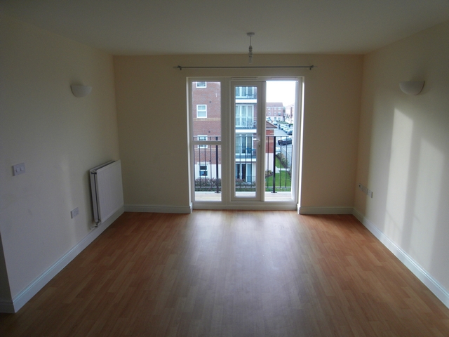 2 Double Bedroom. Master Ensuite. 2nd Floor Apartment. Built in wardrobes. Excellent views. Allocated parking.