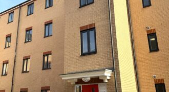 INVESTMENT OPPORTUNITY or DOMESTIC SALE – 2 bedroom apartment NG7
